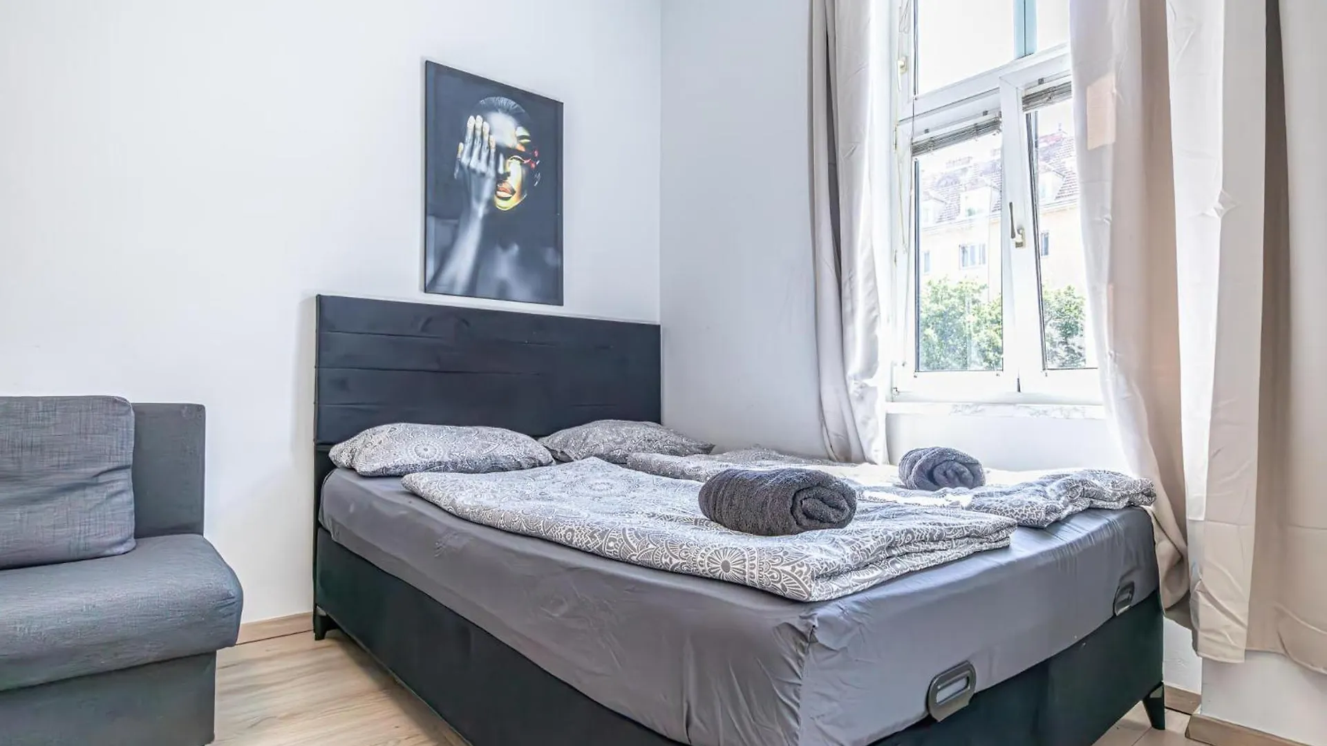 Lovely 2Br Apt 15 Min From City Centre In Viena