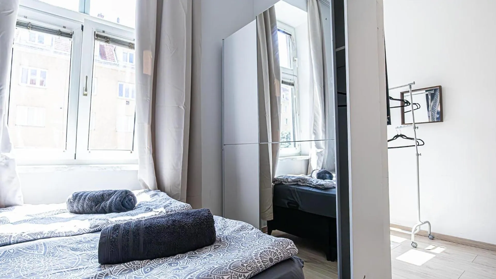 Lovely 2Br Apt 15 Min From City Centre In Viena 0*,