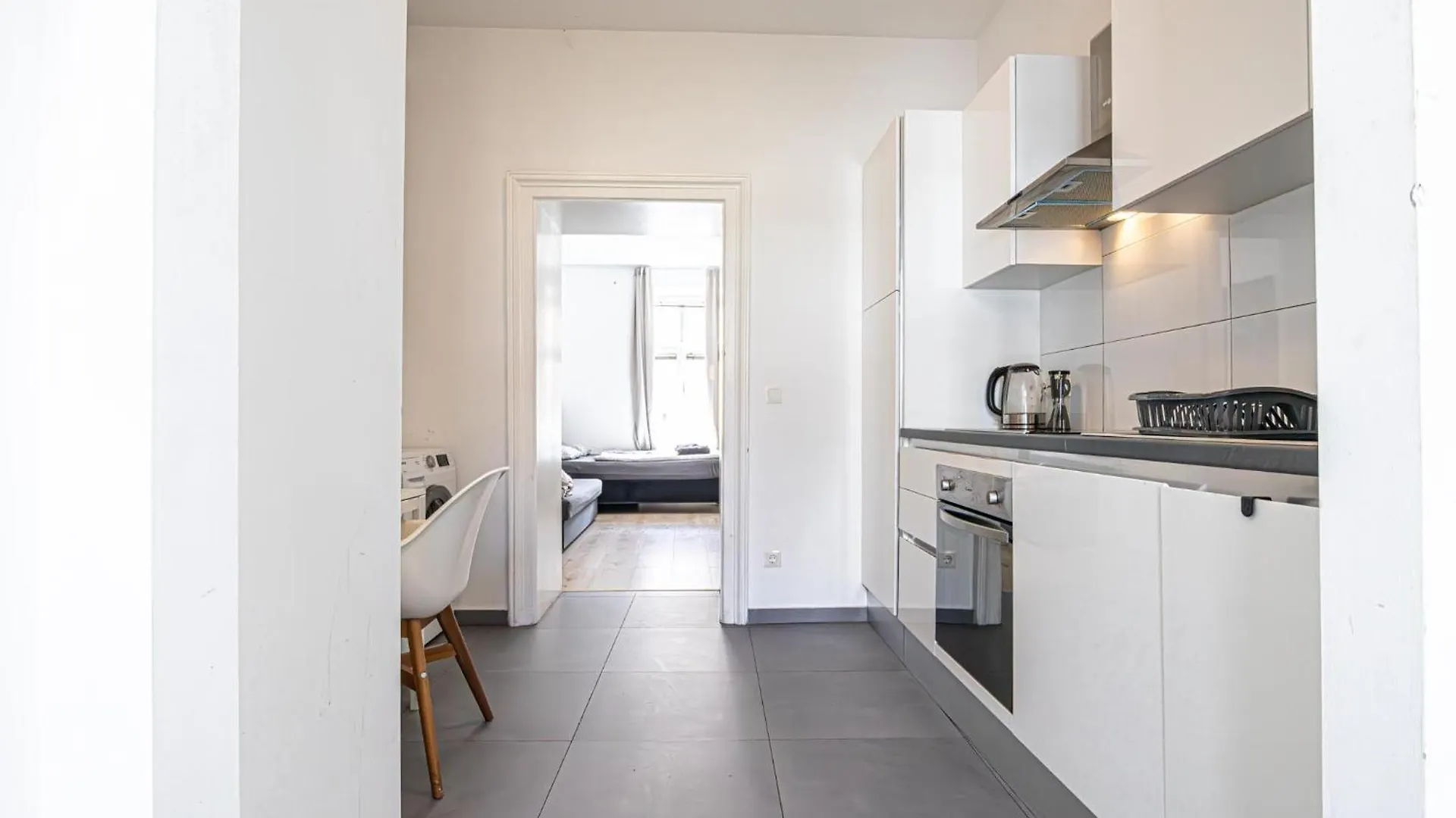 Lovely 2Br Apt 15 Min From City Centre In Viena 0*,
