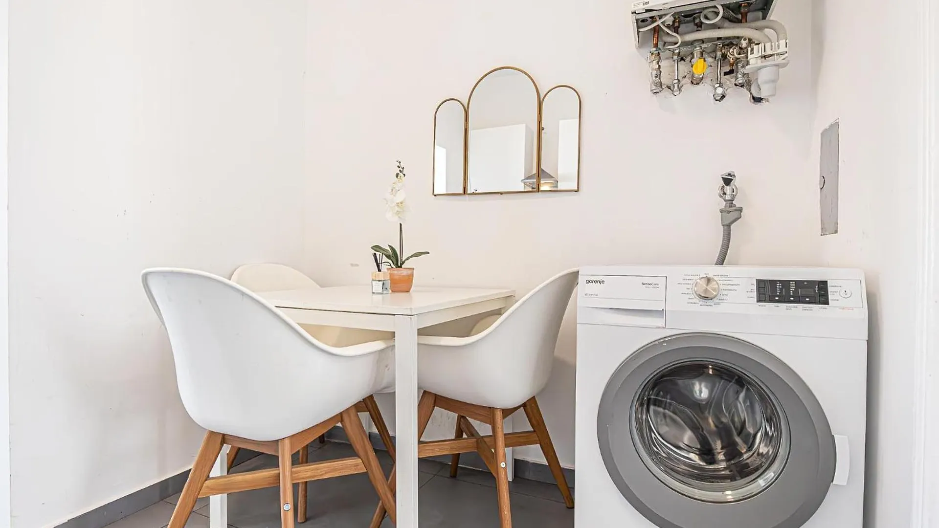 Lovely 2Br Apt 15 Min From City Centre In Viena Apartament